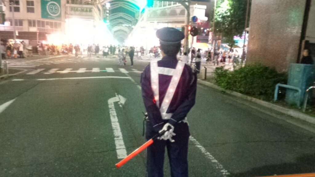 監視中の警備員