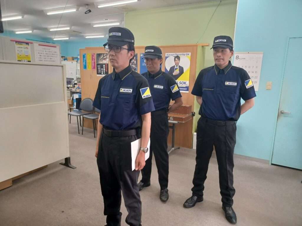 隊員整列
